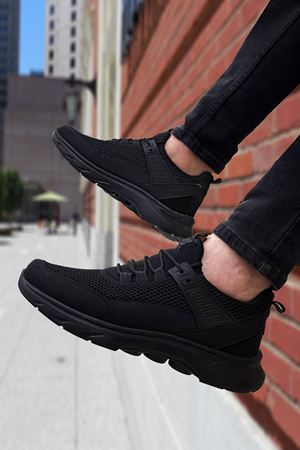 Boy Uzatan Gizli Topuklu Siyah Ultra Hafif Erkek Spor Ayakkabı GT-0061